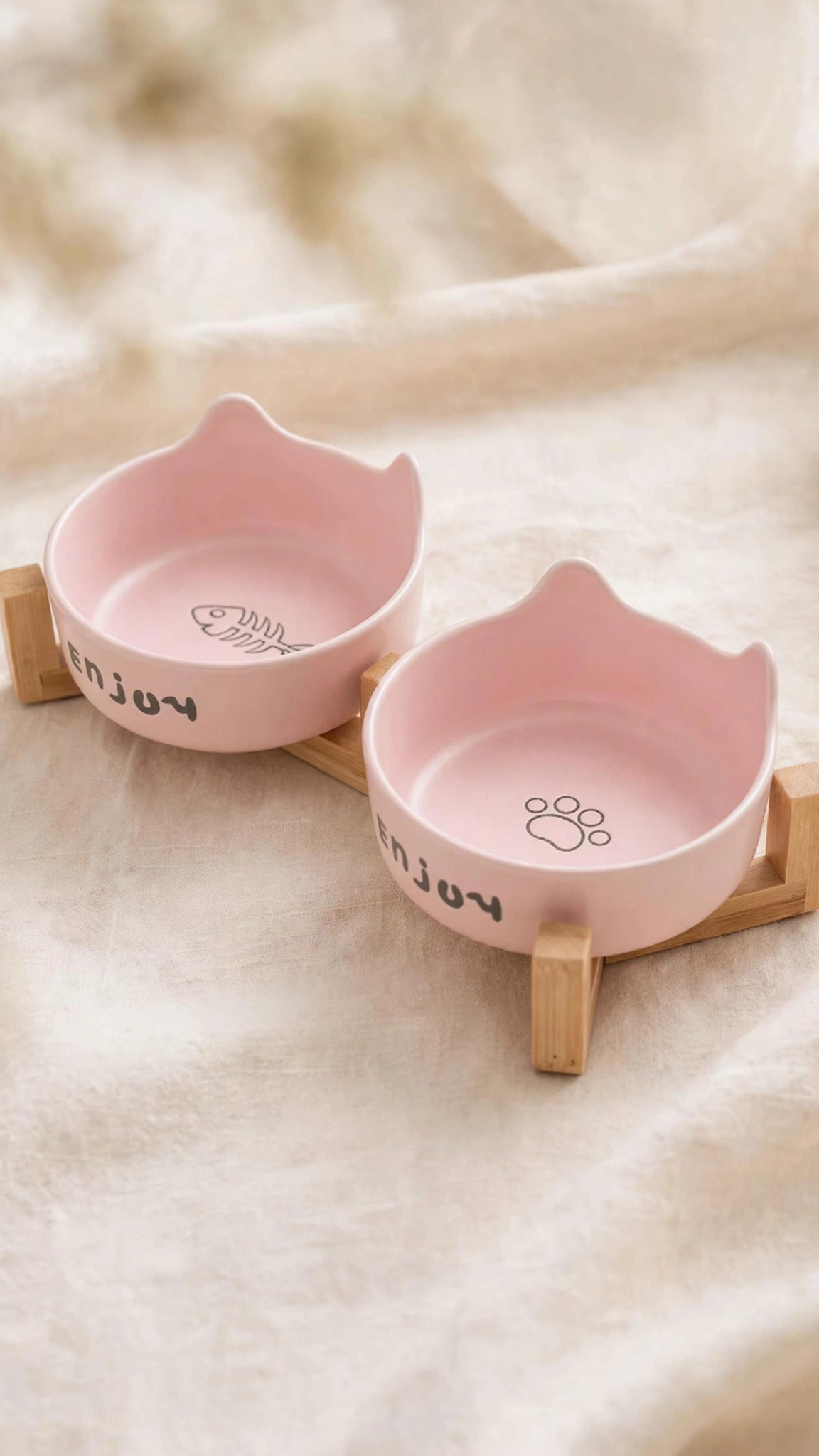 Non-Slip Double Ceramic Pet Bowl Set with Rack