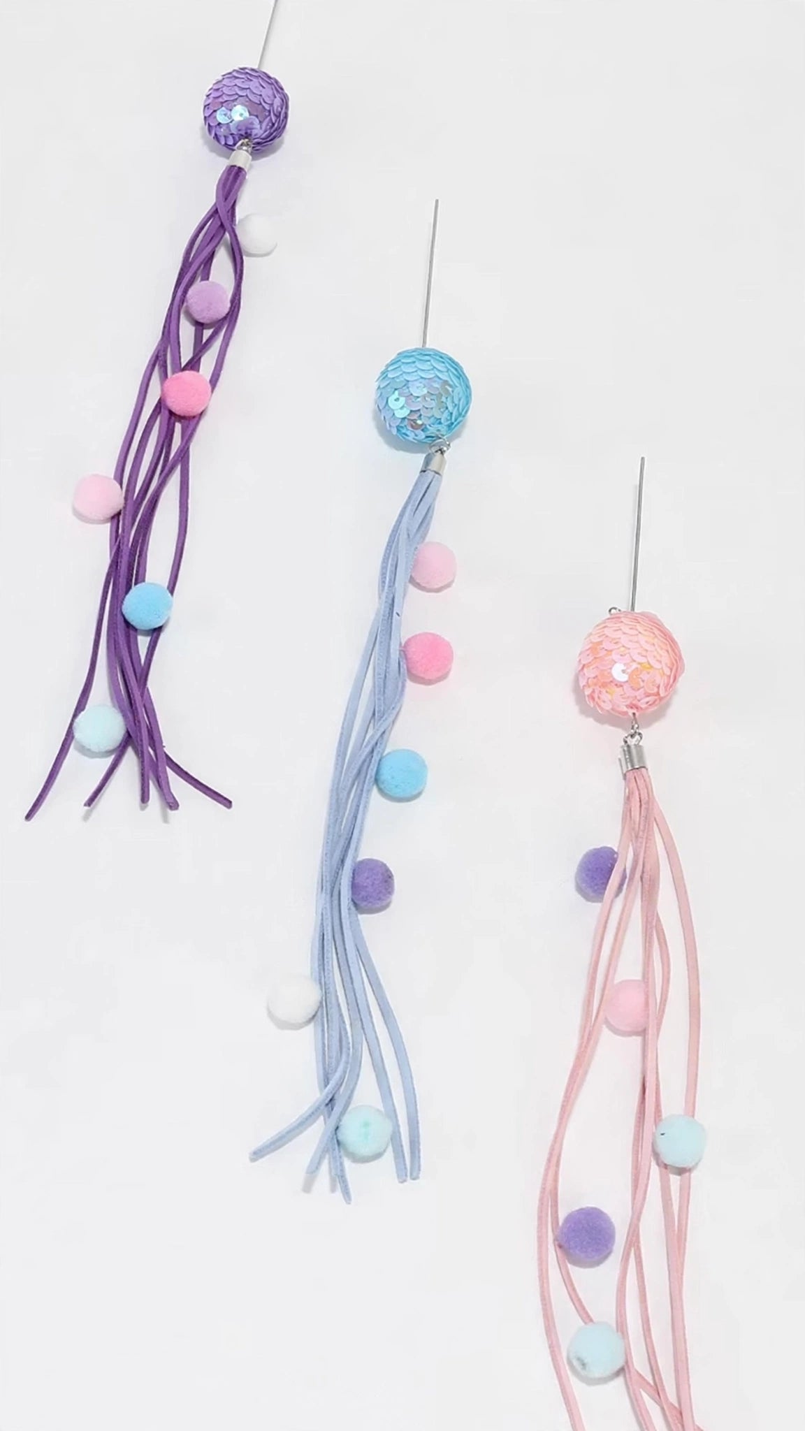 Interactive Cat Teaser Wand with Bell, Tassels & Hanging Balls – Random Colour